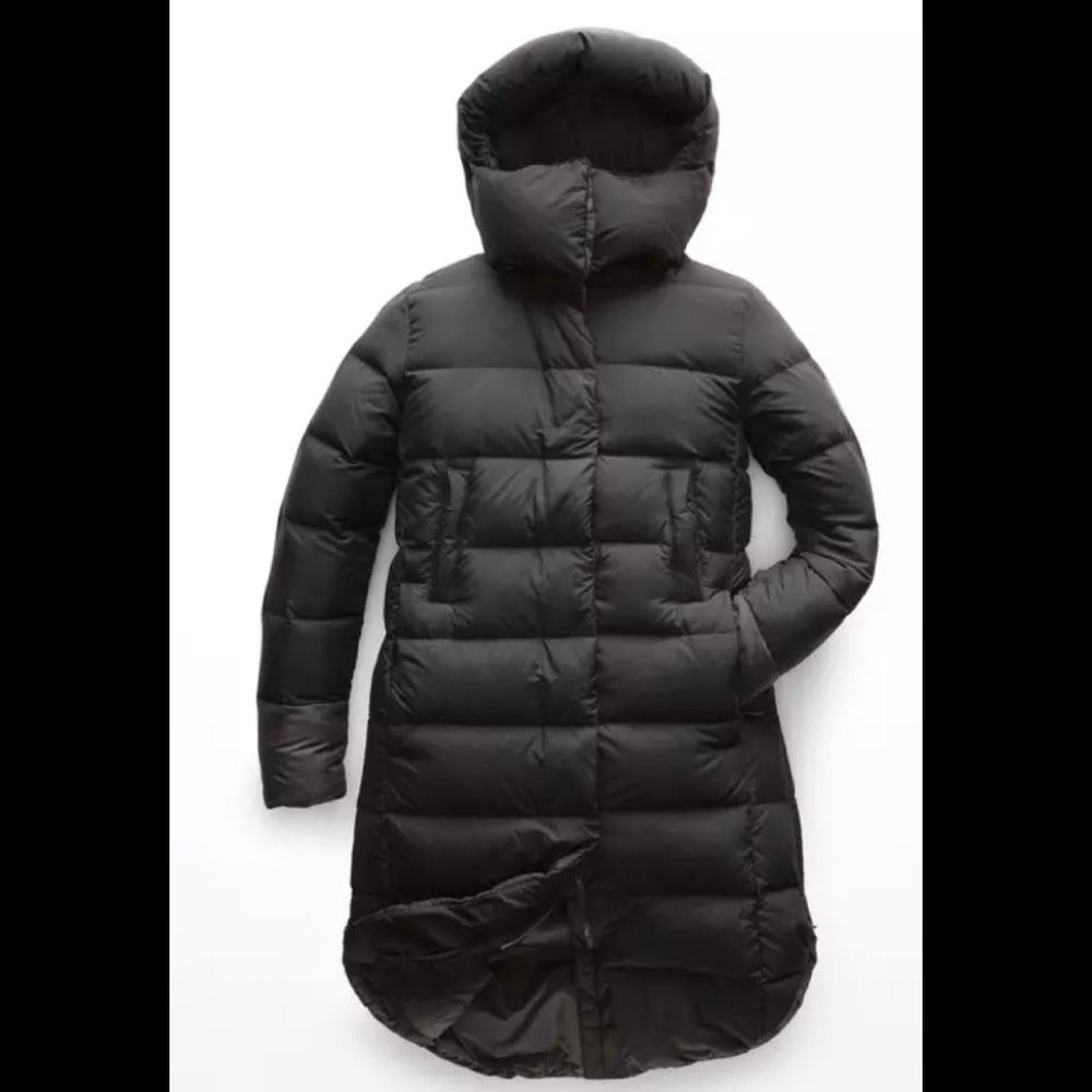 Woman’s North Face puffer coat
